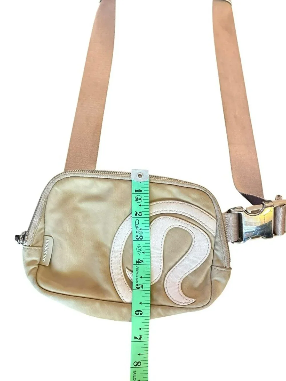 Lululemon Everywhere Belt Bag